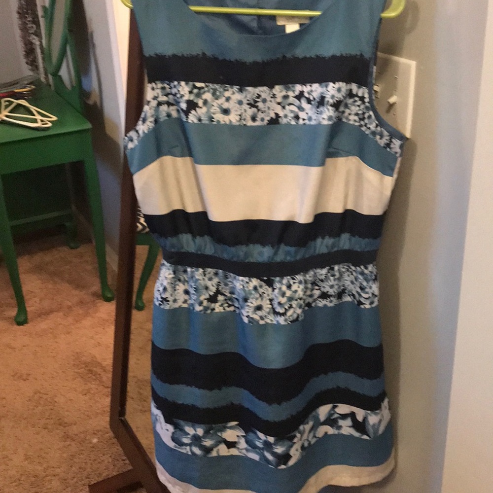 Loft dress